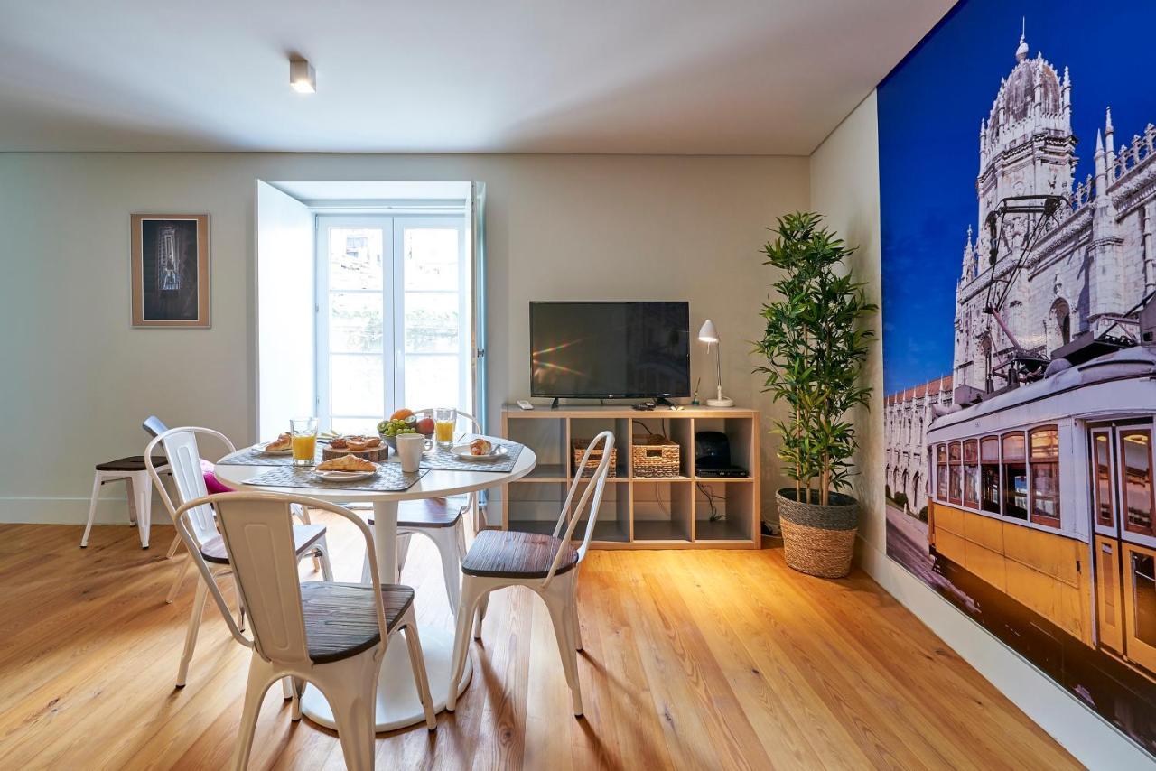 Modern Apartment Bica Dos Olhos リスボン 部屋 写真